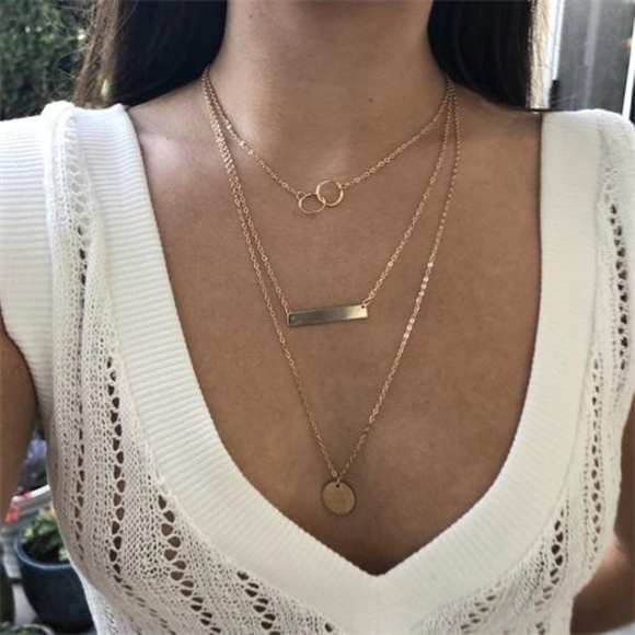 ❤️ 3/$30 Layered Bar & Coin Necklace - Picture 2 of 7